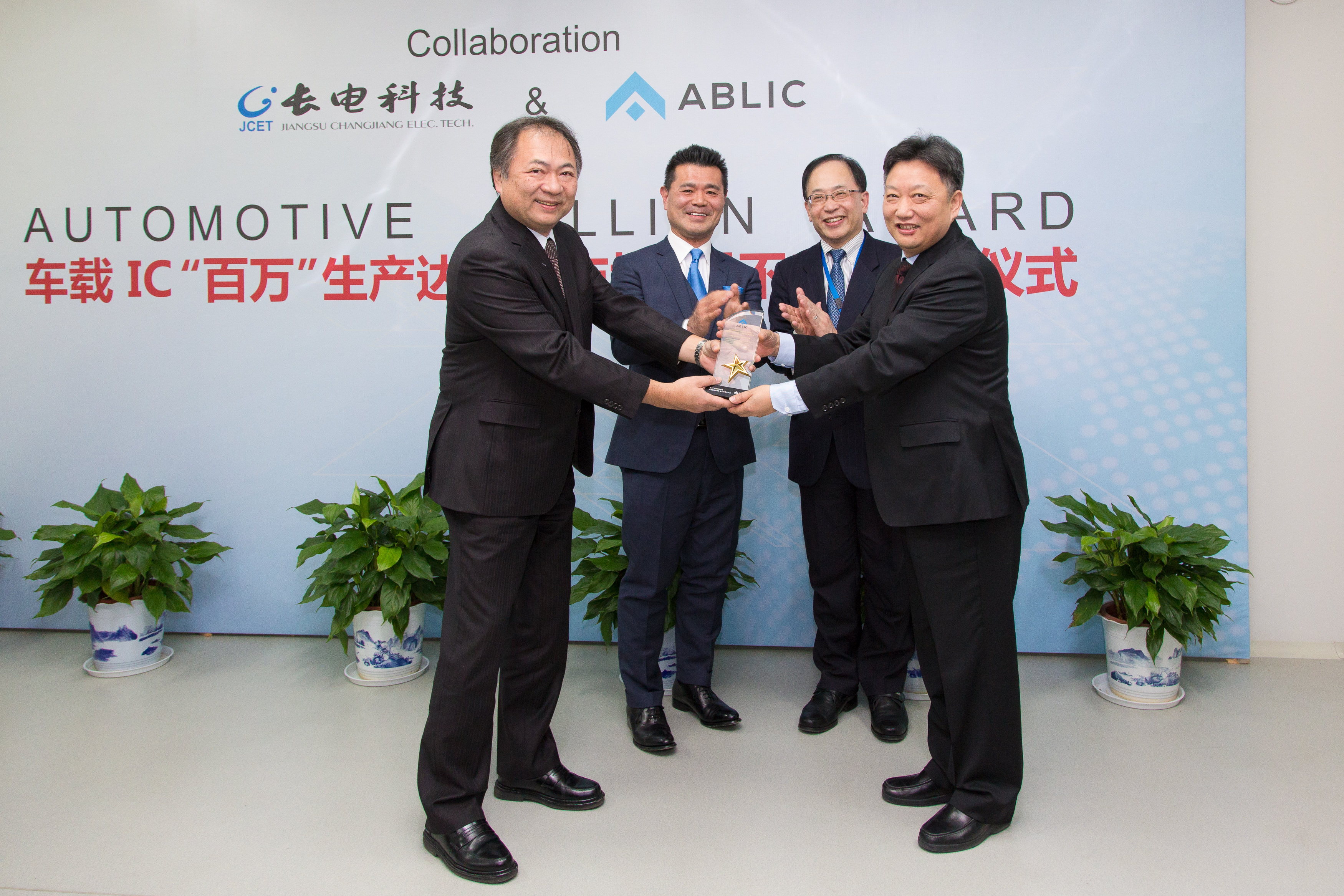 pg������Ϸ(����)�ٷ���վ-APP����